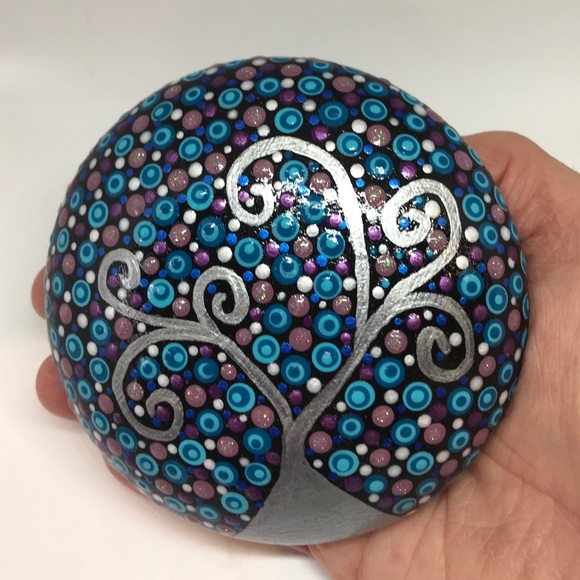 Handmade Cast Art Stone - Picture 3 of 6